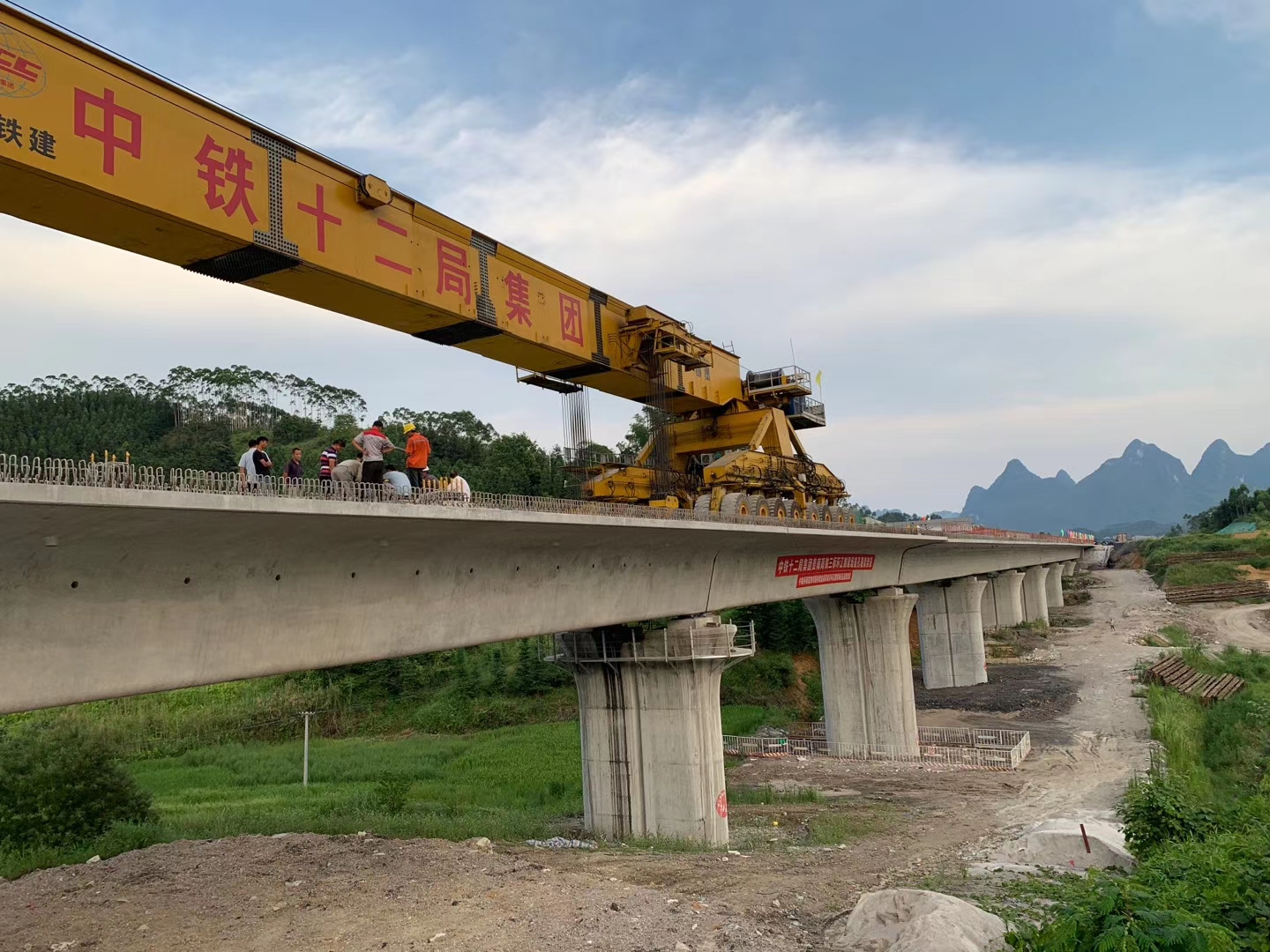 泸县预应力加固在公路桥梁施工应用